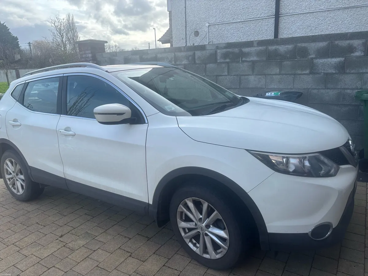 Qashqai Acenta 5DR Wagon 1.5L Turbo - Image 2