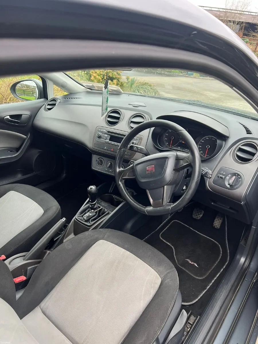 SEAT Ibiza 2013 - Image 3