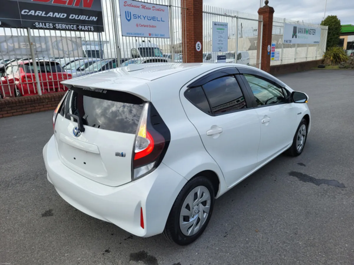 (2yr warranty) 1.5 Petrol Hybrid Auto - Image 4