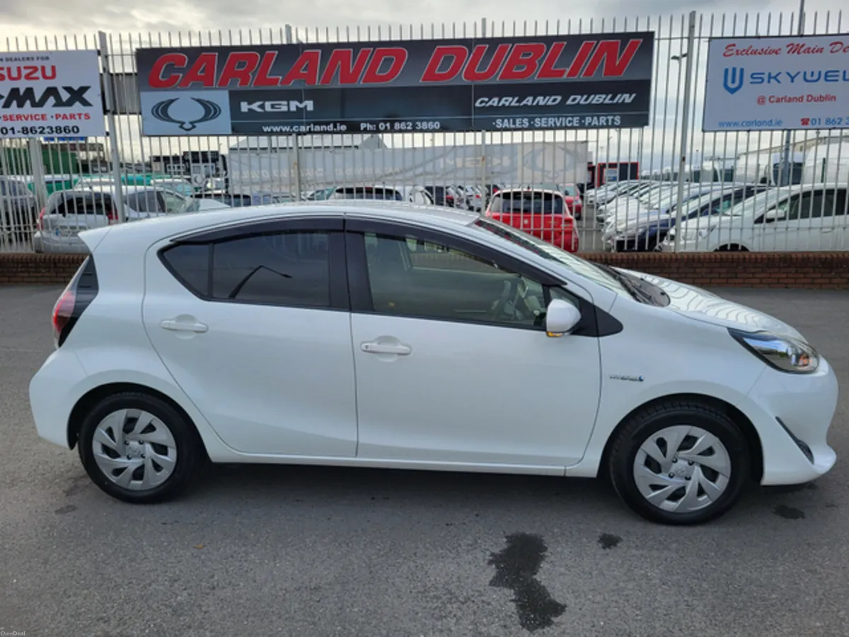 (2yr warranty) 1.5 Petrol Hybrid Auto - Image 3