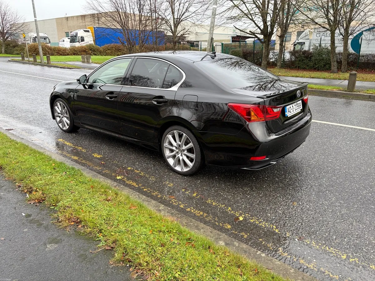 Lexus gs 300h - Image 3