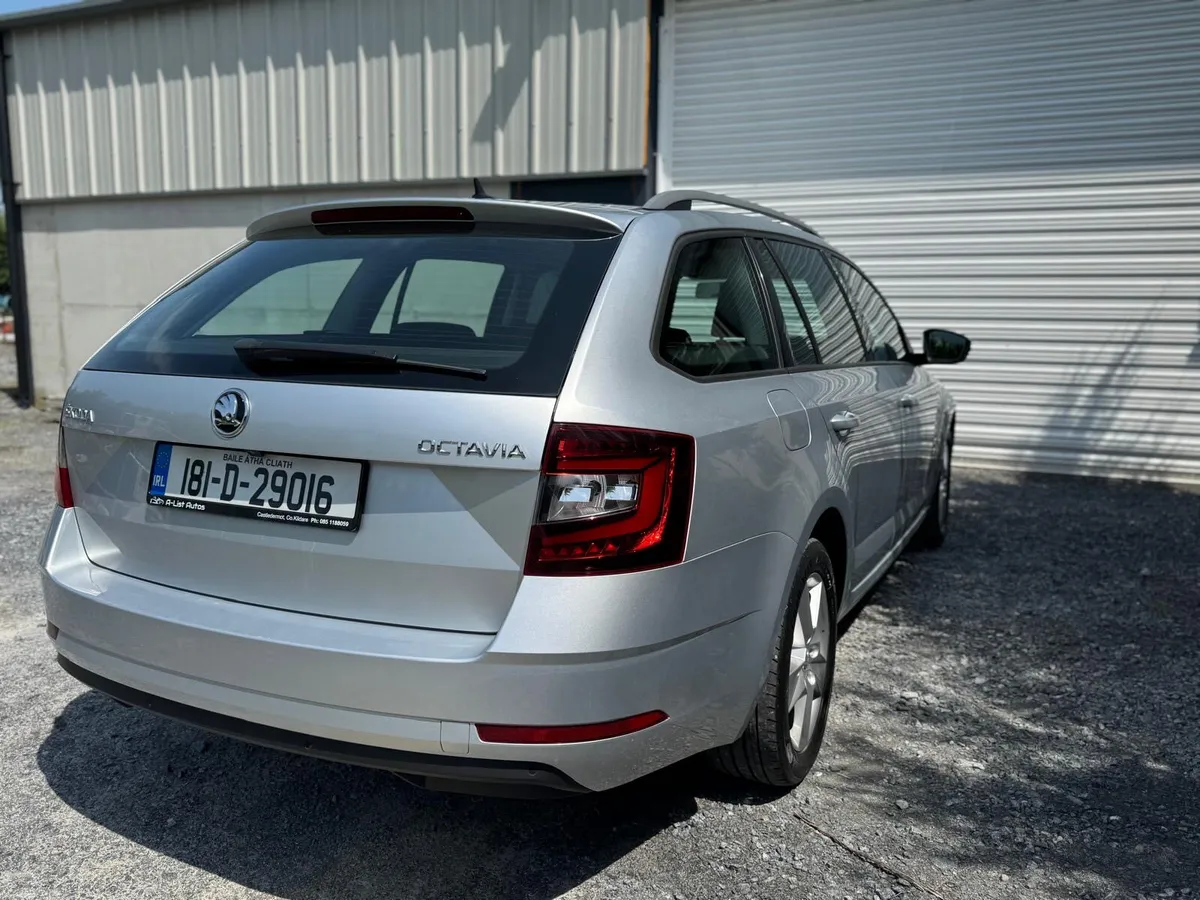 Skoda Octavia 1.6 TDI Estate - Image 4