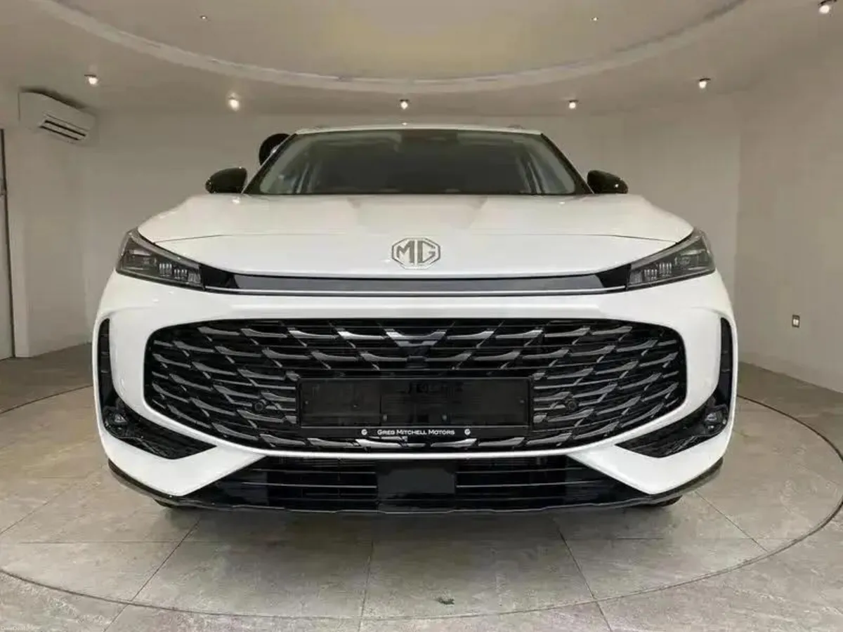 MG HS 1.5 T-GDI SE 5dr - Image 2