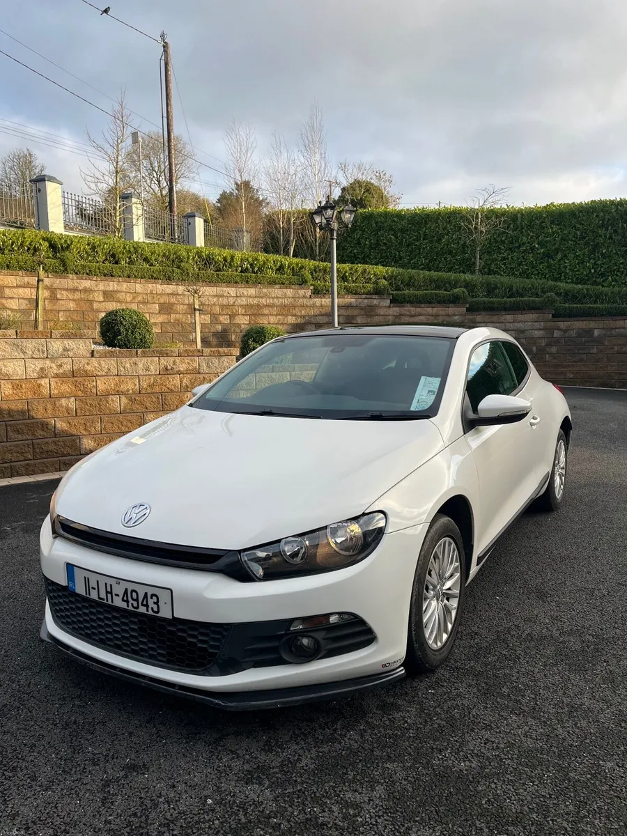 Volkswagen Scirocco 2011 - Image 4