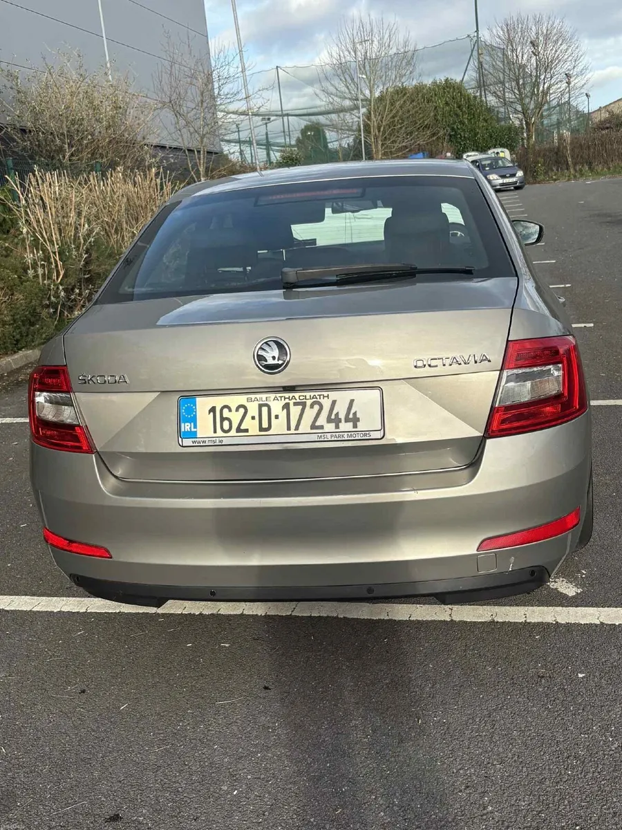 Skoda Octavia 1.6L - Image 3