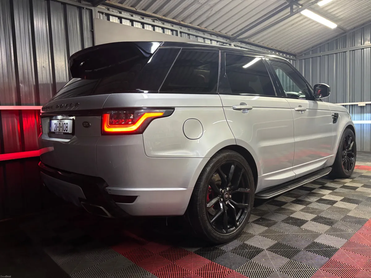 2021 211 Land Rover Range Rover Sport P400e Auto - Image 3