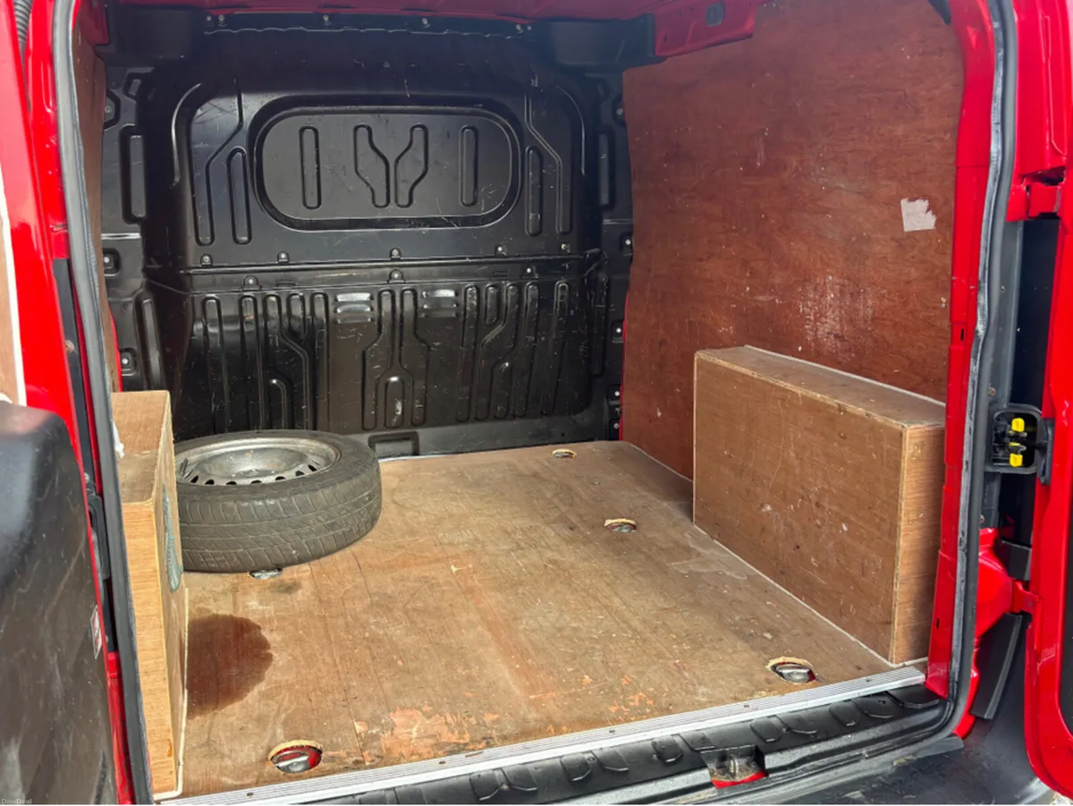 Opel Combo BASE 1.3 CDTI 2DR - Image 2