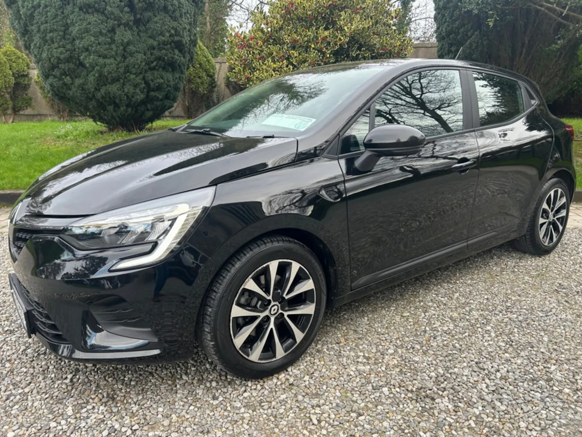 Renault Clio EQUILIBRE  AUTOMATIC**//**CRUISE CONT - Image 1