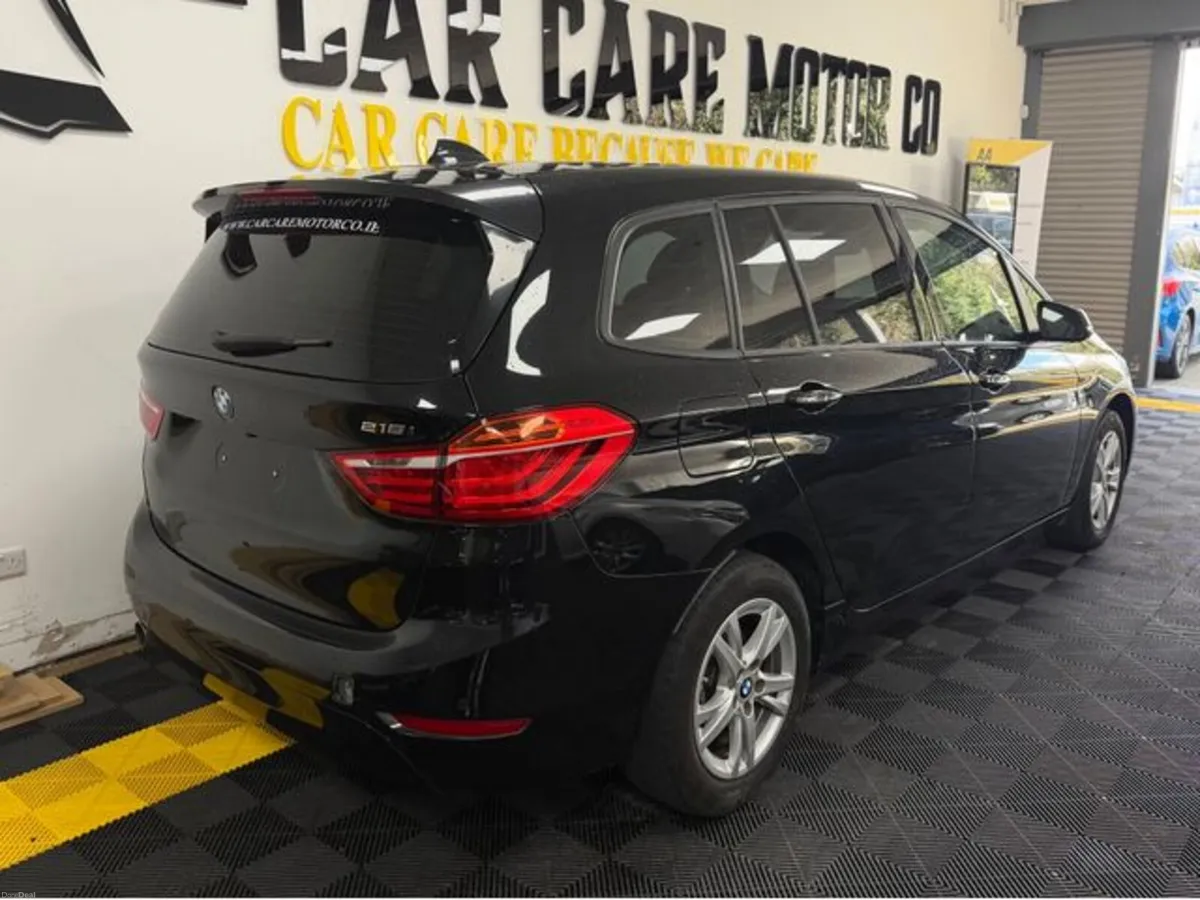 BMW 2-Series 2018 218i 7 Seats Automatic Only 46, - Image 4
