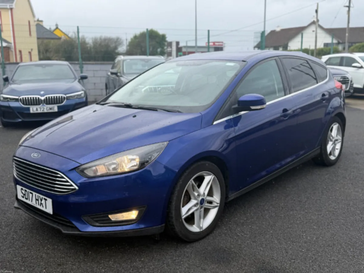 Ford Focus ZETEC EDITION TDCI - Image 4