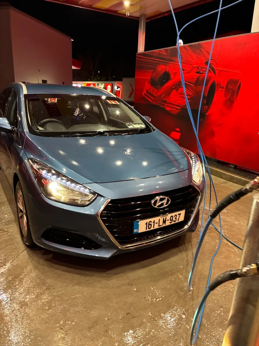 Hyundai i40 estate S 1.7 CRDi - Image 1