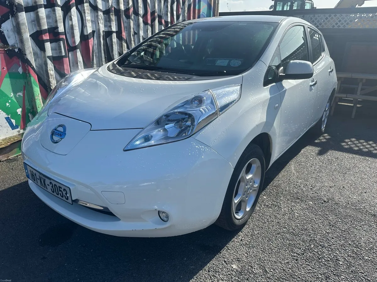 2016 Nissan Leaf low kms like new - Image 2