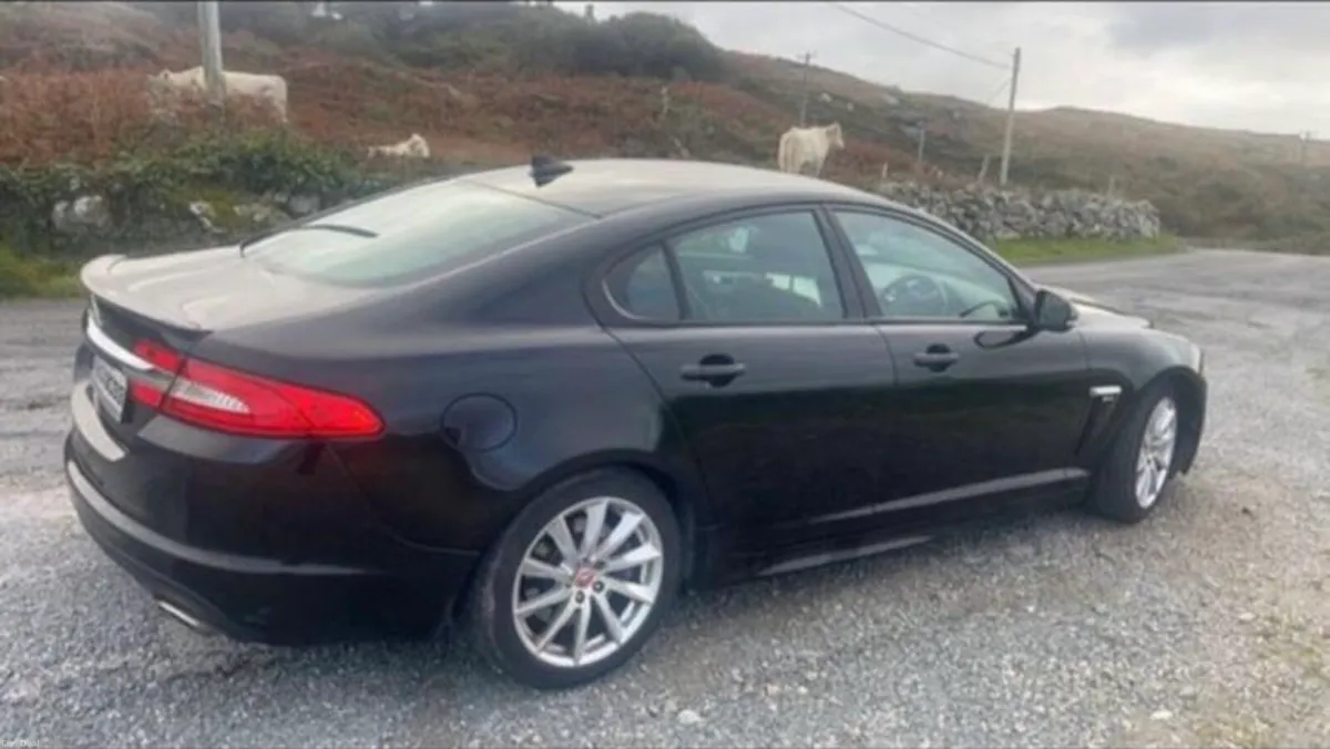 2014 JaguarXF R-Sport automatic Fresh Net - Image 3