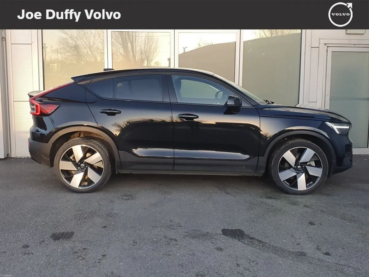 Volvo C40 Recharge BEV 231hp Ultimate - Image 4