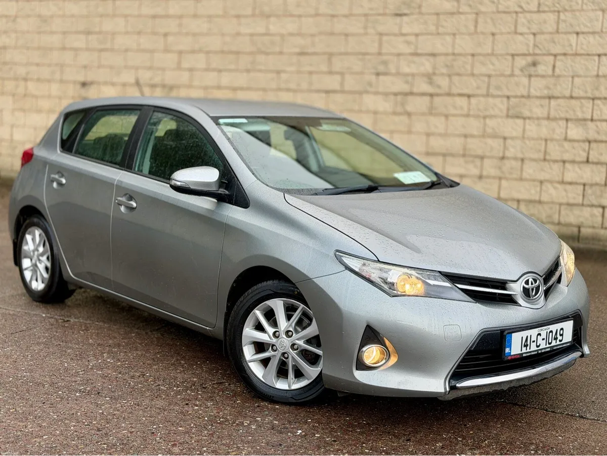 Toyota Auris - Image 1
