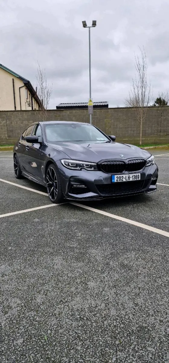 BMW 330e - Low KM - Immaculate Condition - Image 4