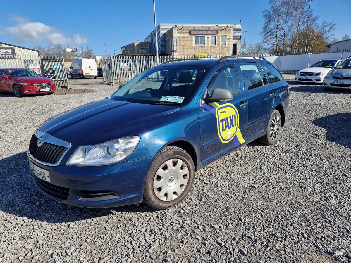 Skoda Octavia 2012 ** READ ADD ** - Image 3