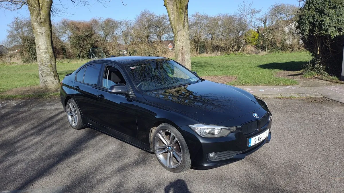 BMW 3-Series 2012 - Image 1