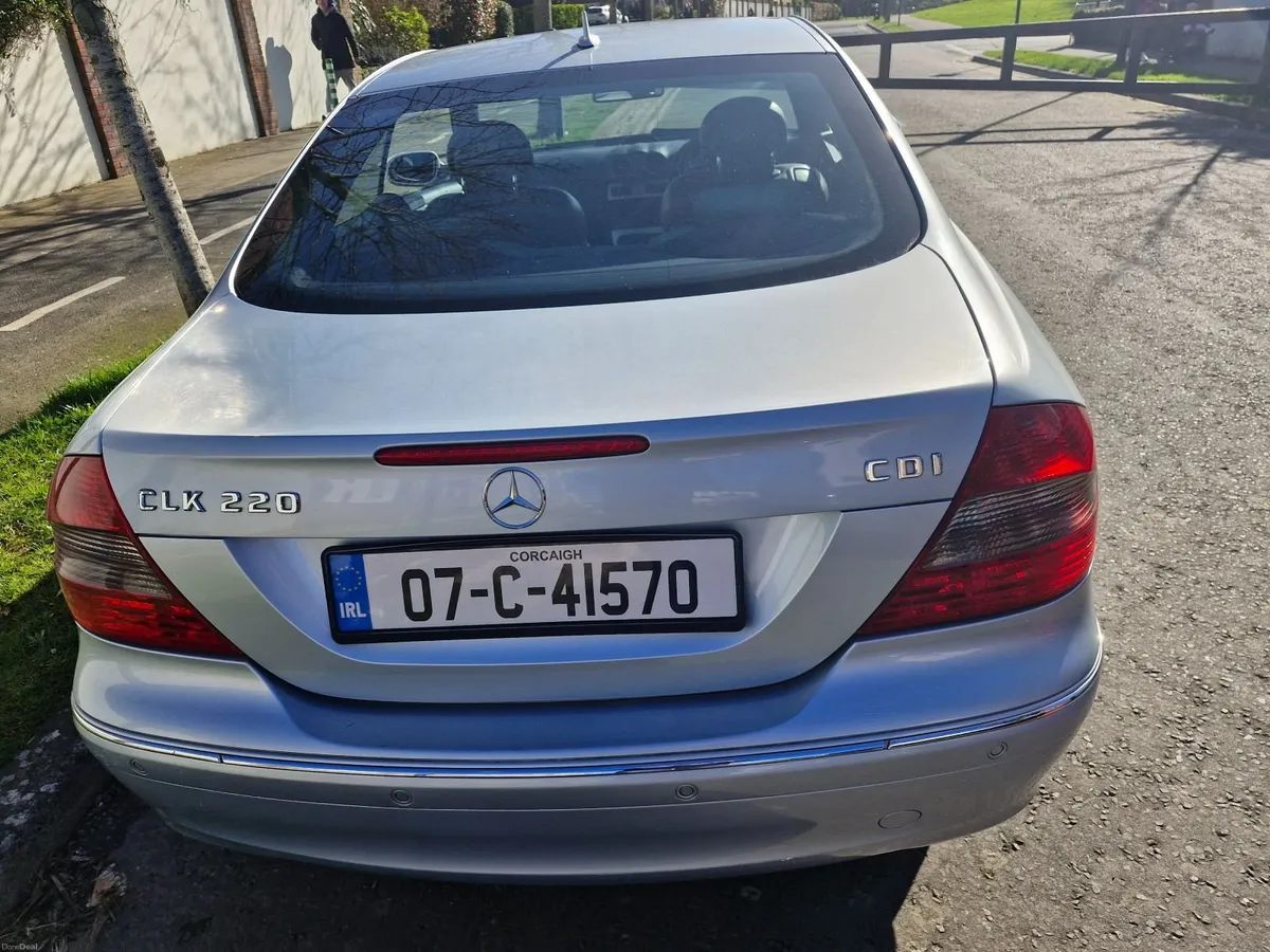 Mercedes-Benz CLK 2007 - Image 1