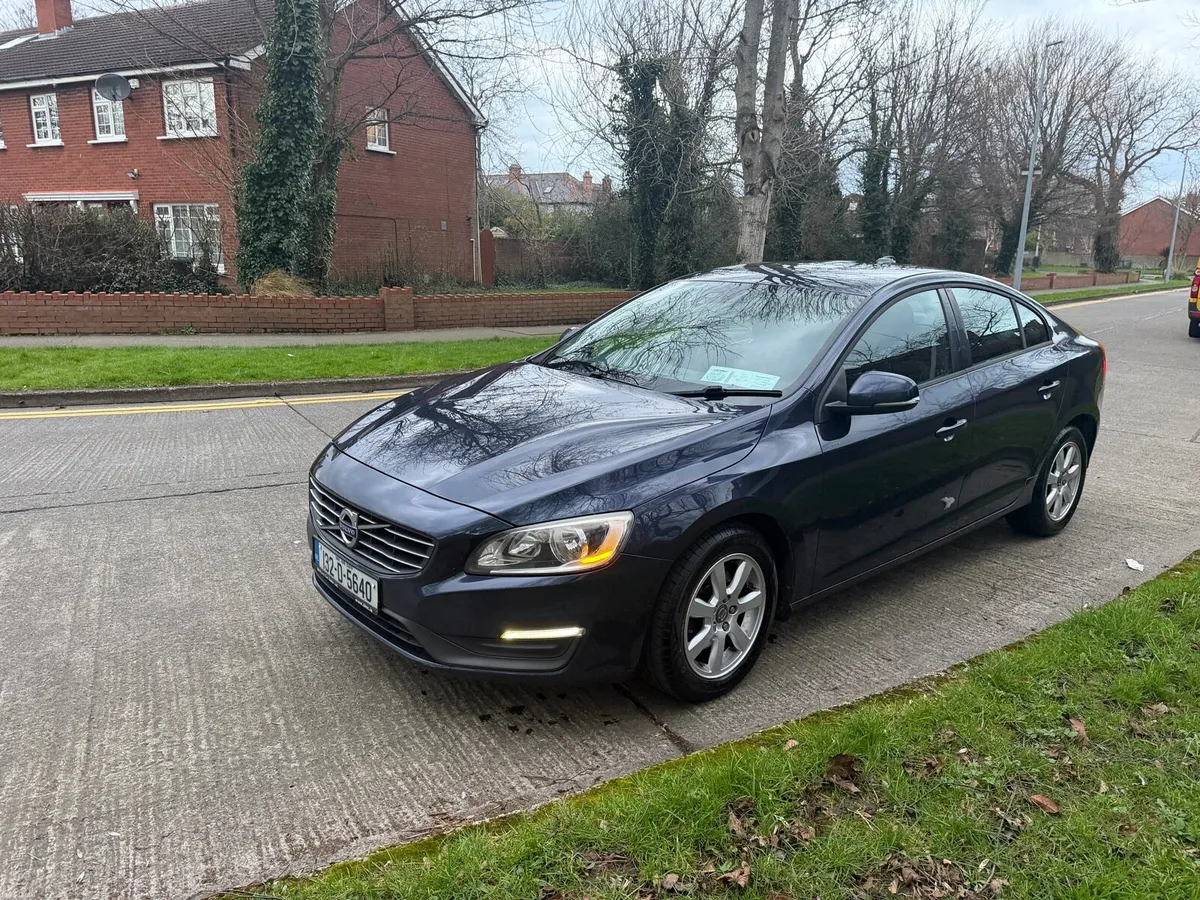 Volvo S60 D3 Fresh NCT and TAX - Image 3