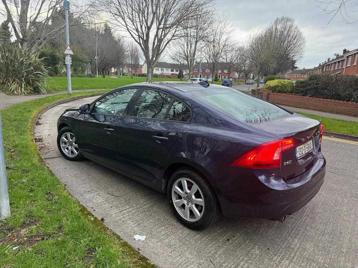 Volvo S60 D3 Fresh NCT and TAX - Image 4
