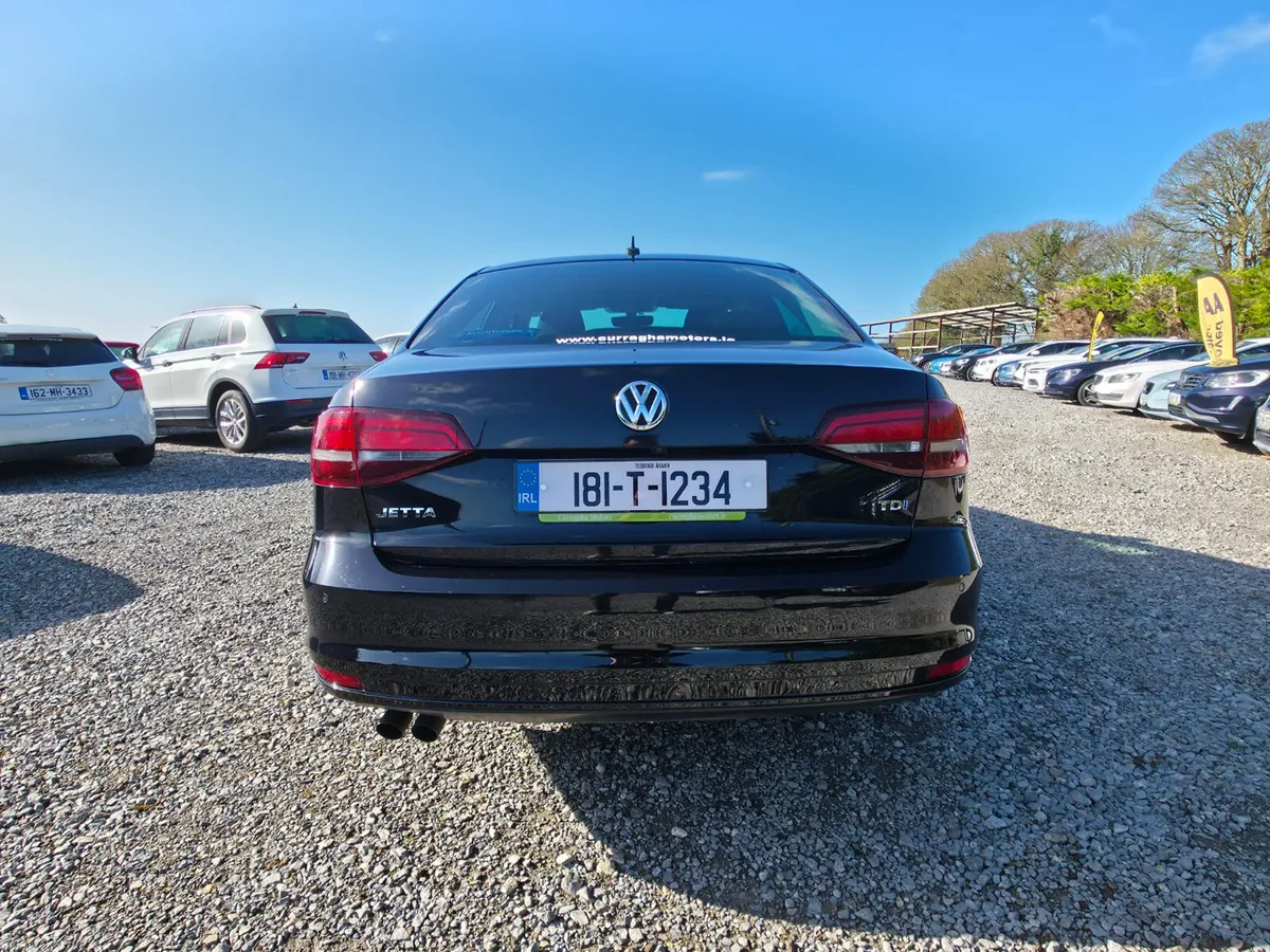 Volkswagen Jetta 2018 - Image 4