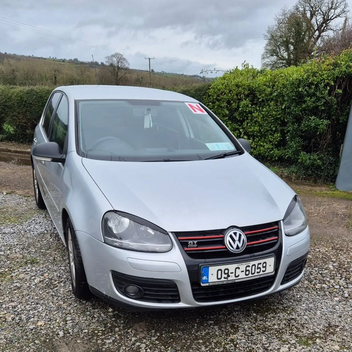 2009 Volkswagen Golf - Image 1