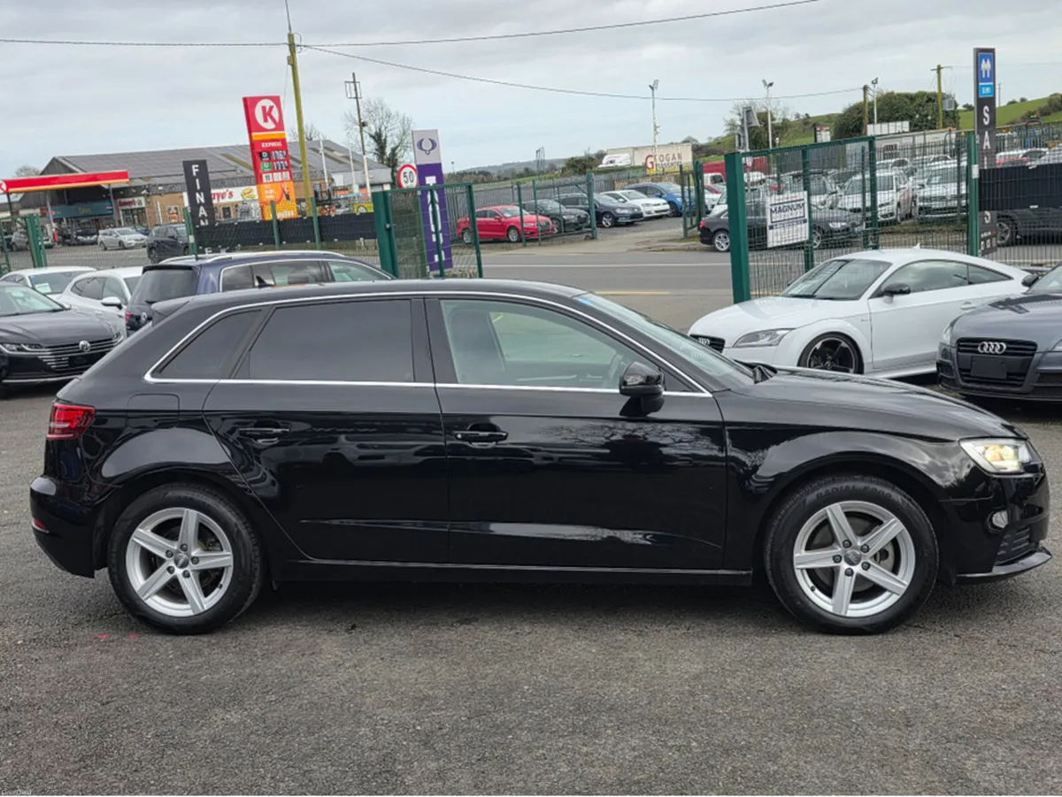 Audi A3 1.4 TFSI AUTOMATIC - FACELIFT MODEL -DIGIT - Image 4