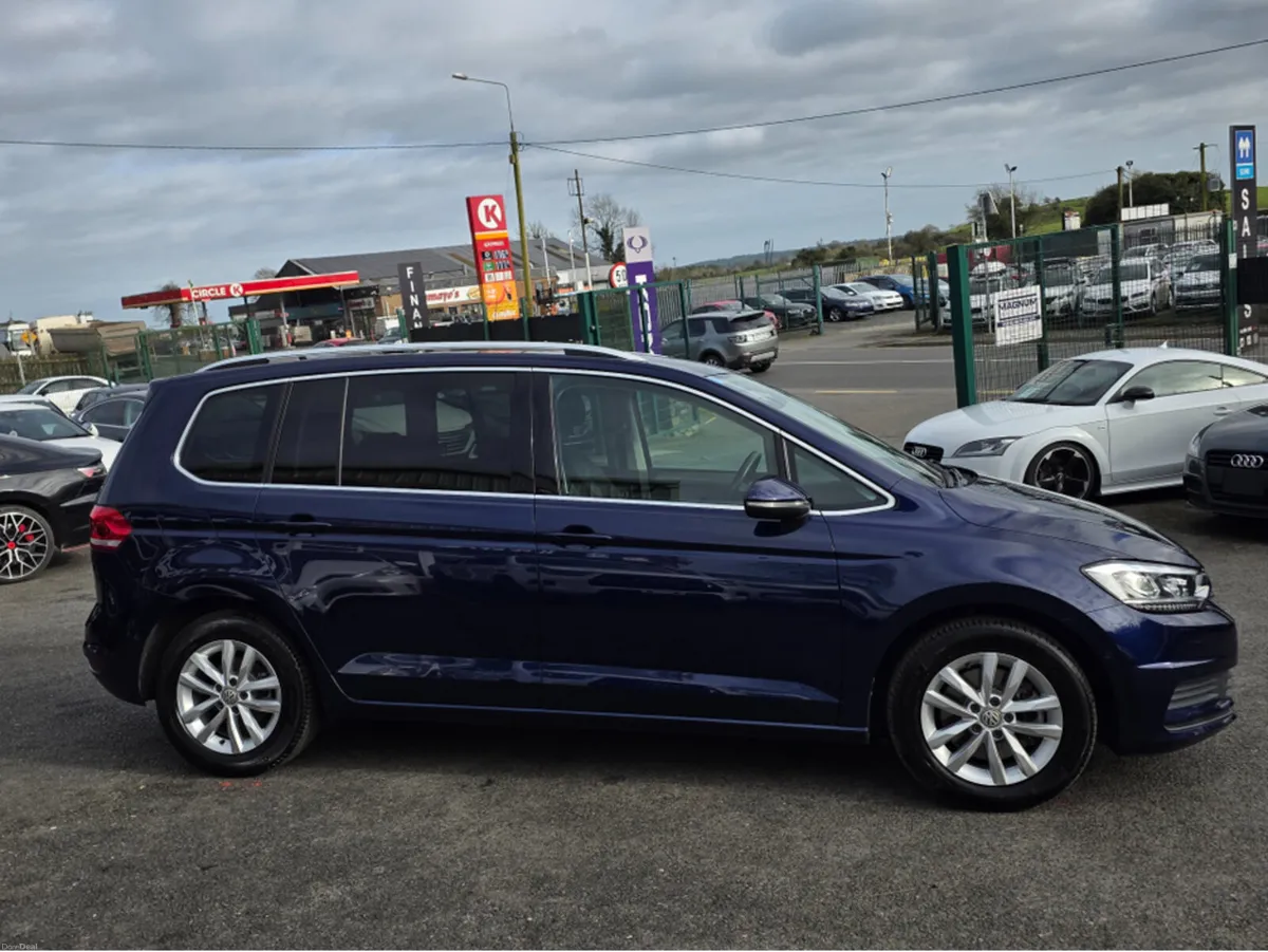Volkswagen Touran 1.4 TSI 7 SEATER AUTOMATIC - CAR - Image 3