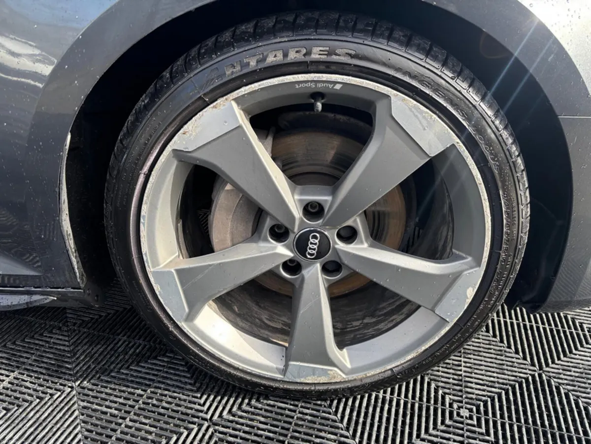 Audi A4 Audi A4 2.0tdi, black edition, fully loade - Image 3