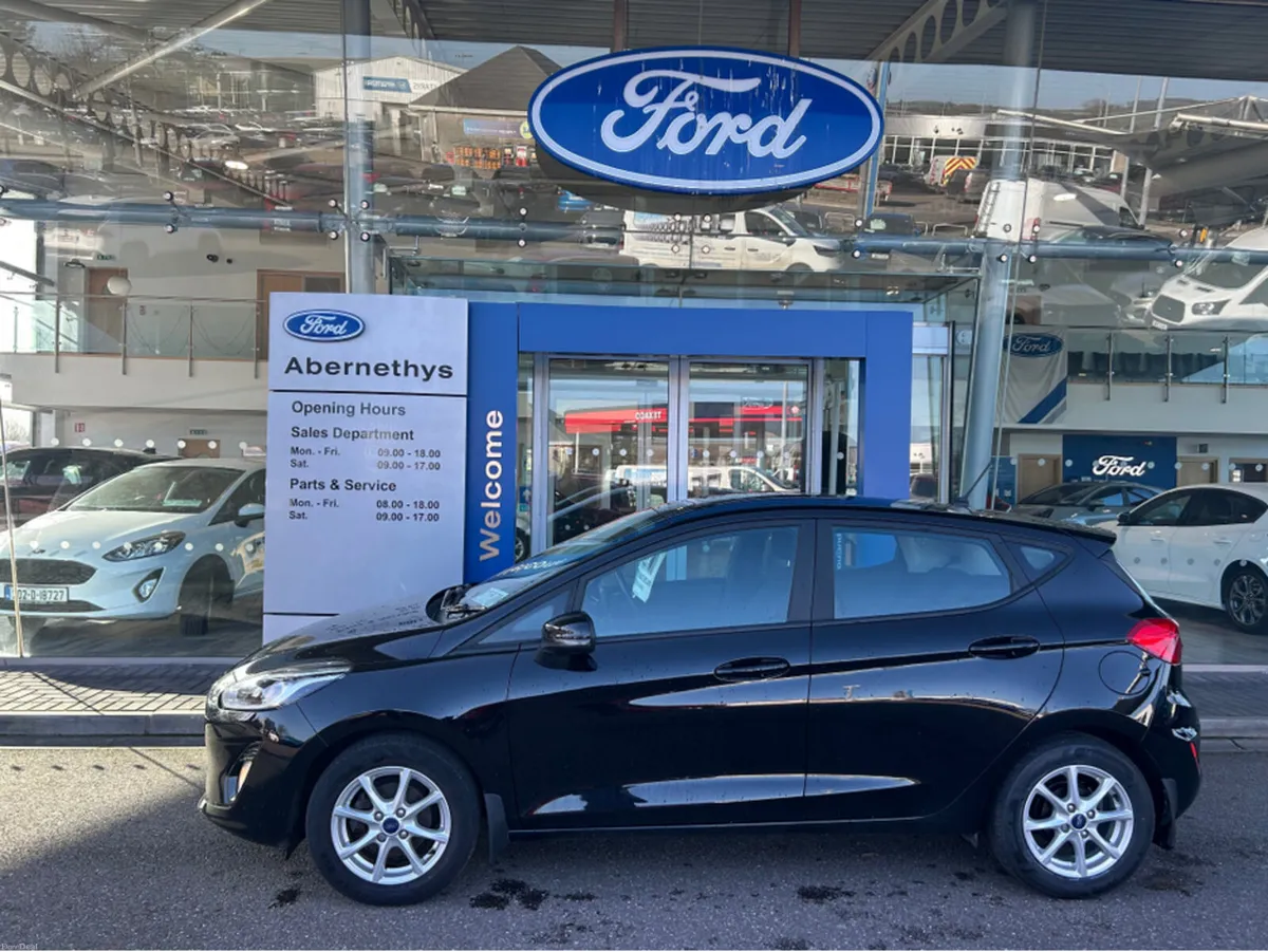 Ford Fiesta TITANIUM 1.10 85PS 5SPEED 4DR - Image 1