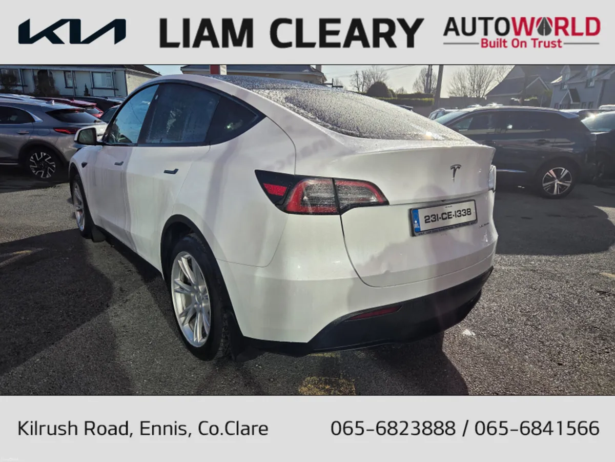 Tesla Model Y RWD BZB3S5T3 5DR AUTO - Image 4