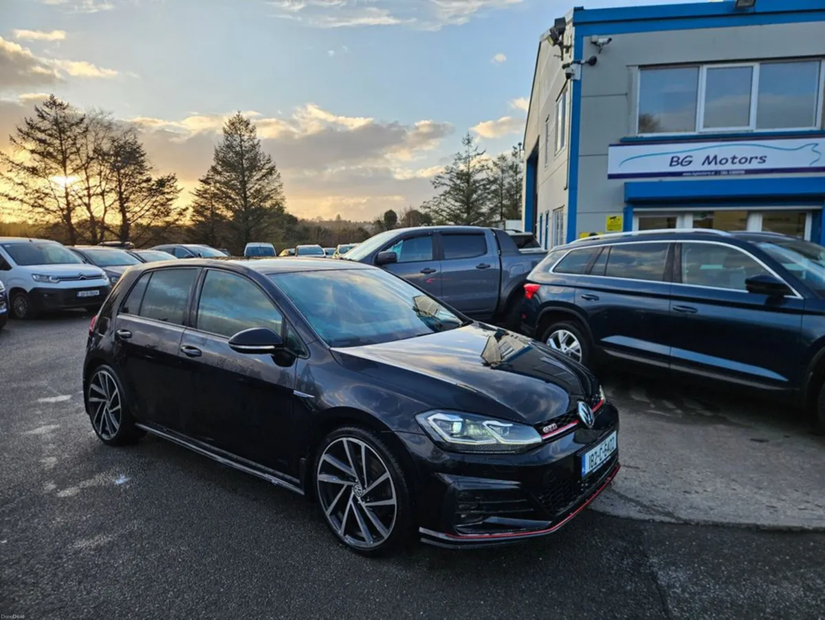 Volkswagen Golf 2.0 TDI GTD 184PS 5DR - Image 3