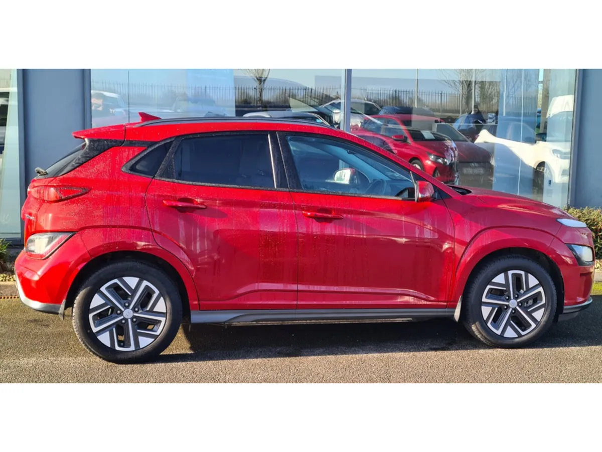Hyundai KONA KAUAI PREMIUM 64 5DR AUTO - Image 3