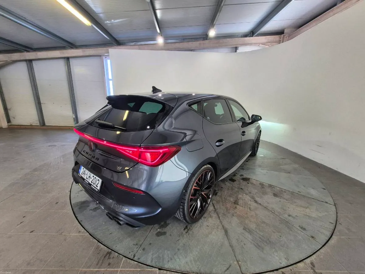 Cupra Leon VZ 300BHP DSG 2.0 TSI - Image 2