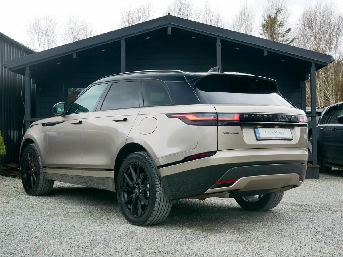 2025 Range Rover Velar Dynamci SE P400e - Image 4