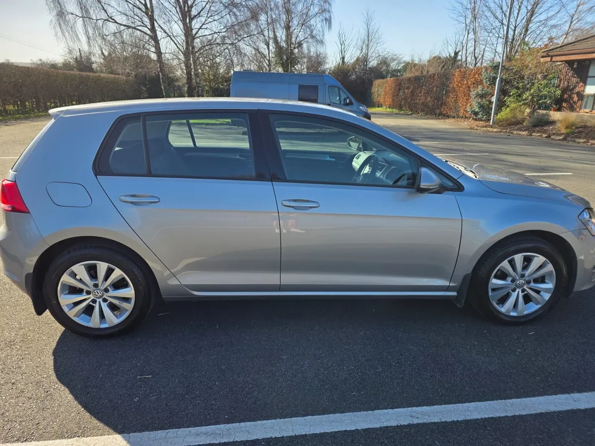 Volkswagen Golf 2016 TSFI Comfortline automatic - Image 3