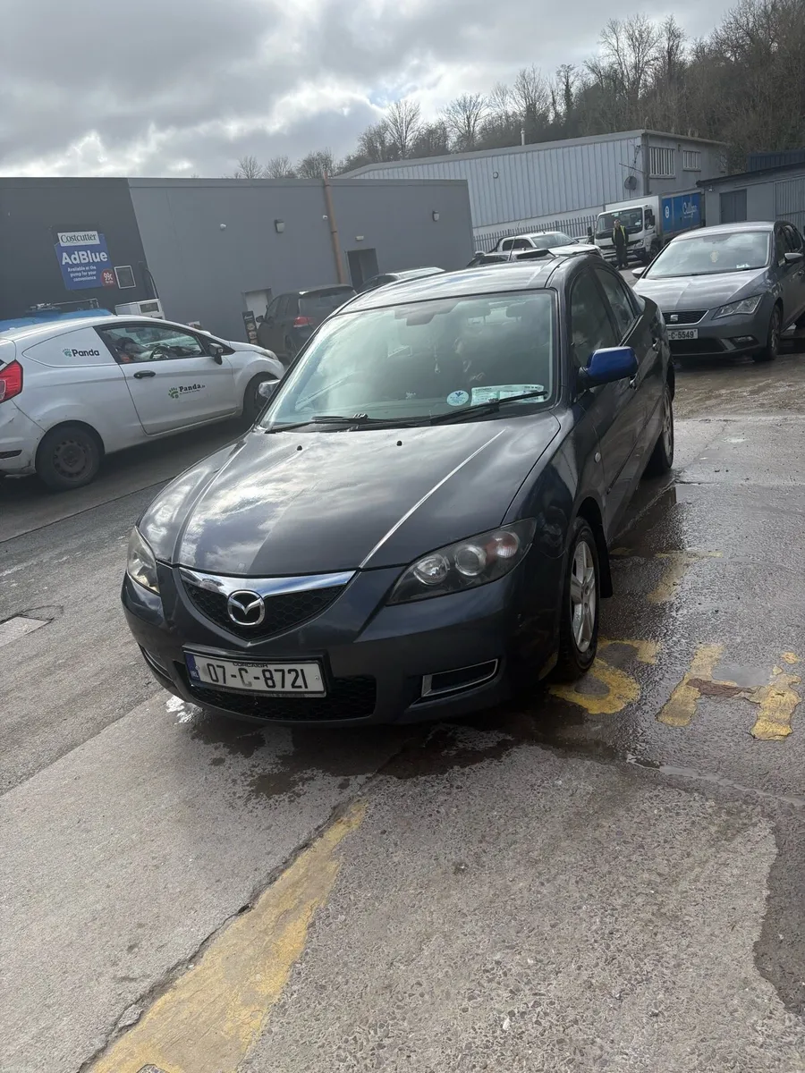 Mazda 3 - Image 1