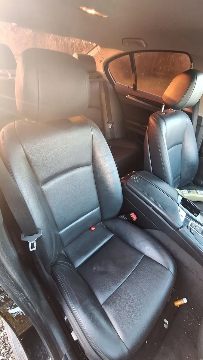 BMW 5-Series 2013 - Image 3