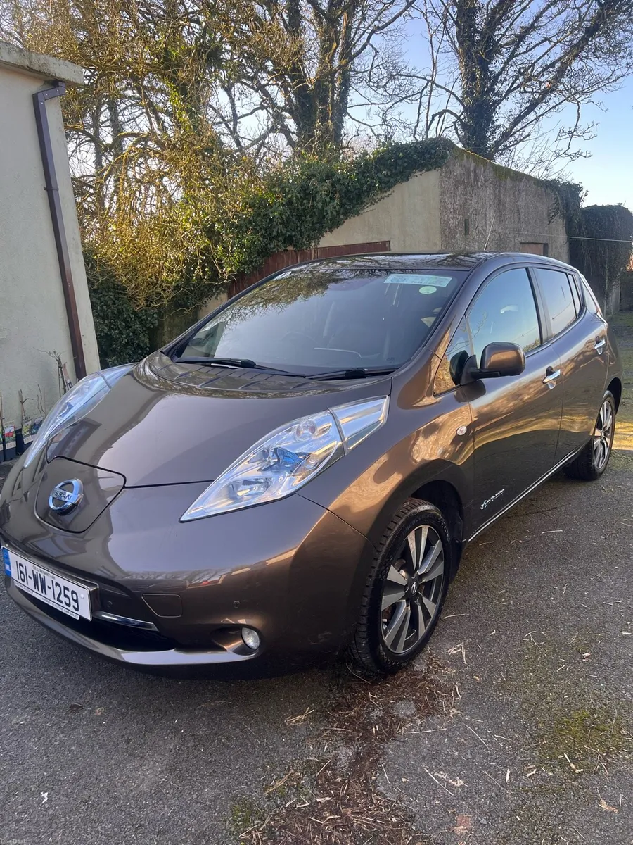 Nissan Leaf SV 30kWh - 134km - NCT 02-27 - 10 bars - Image 1