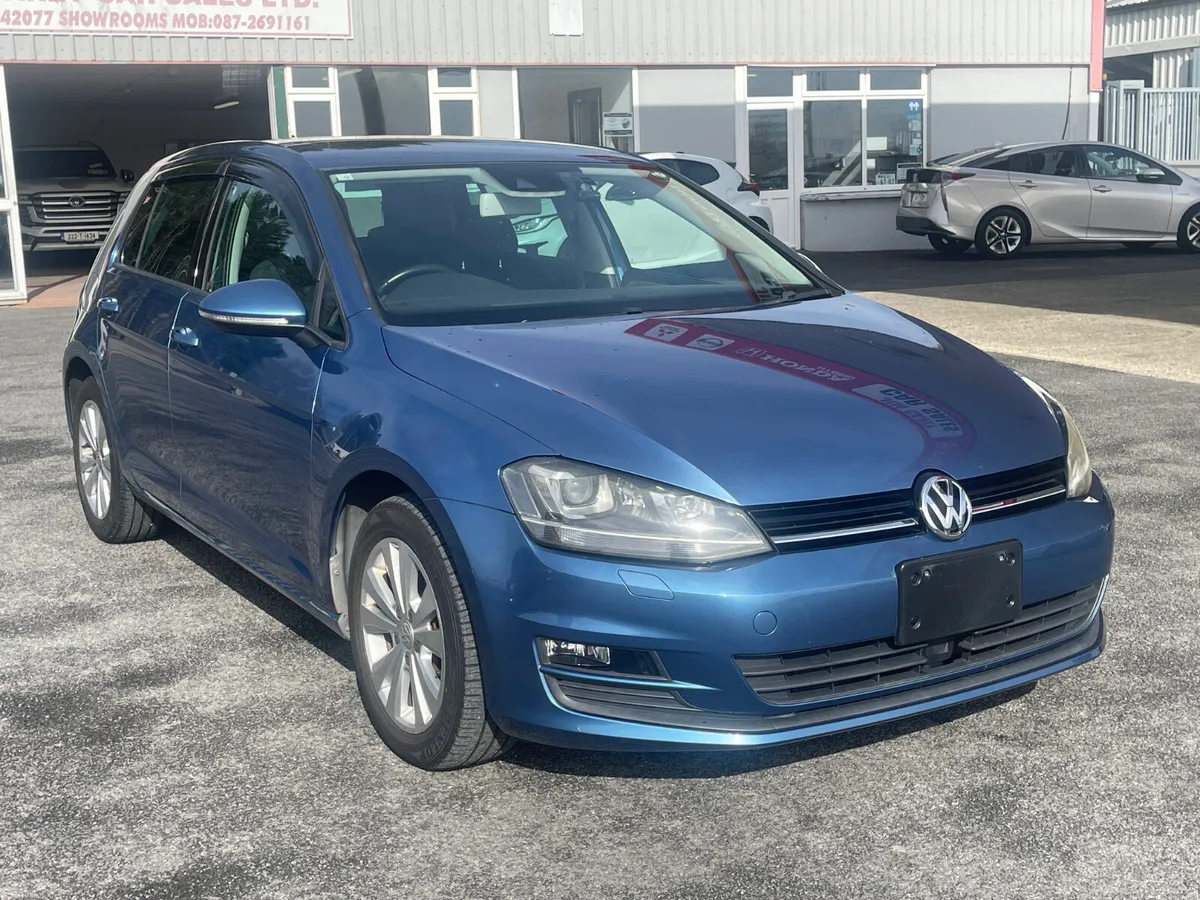 Volkswagen Golf 2016-2 - Image 1
