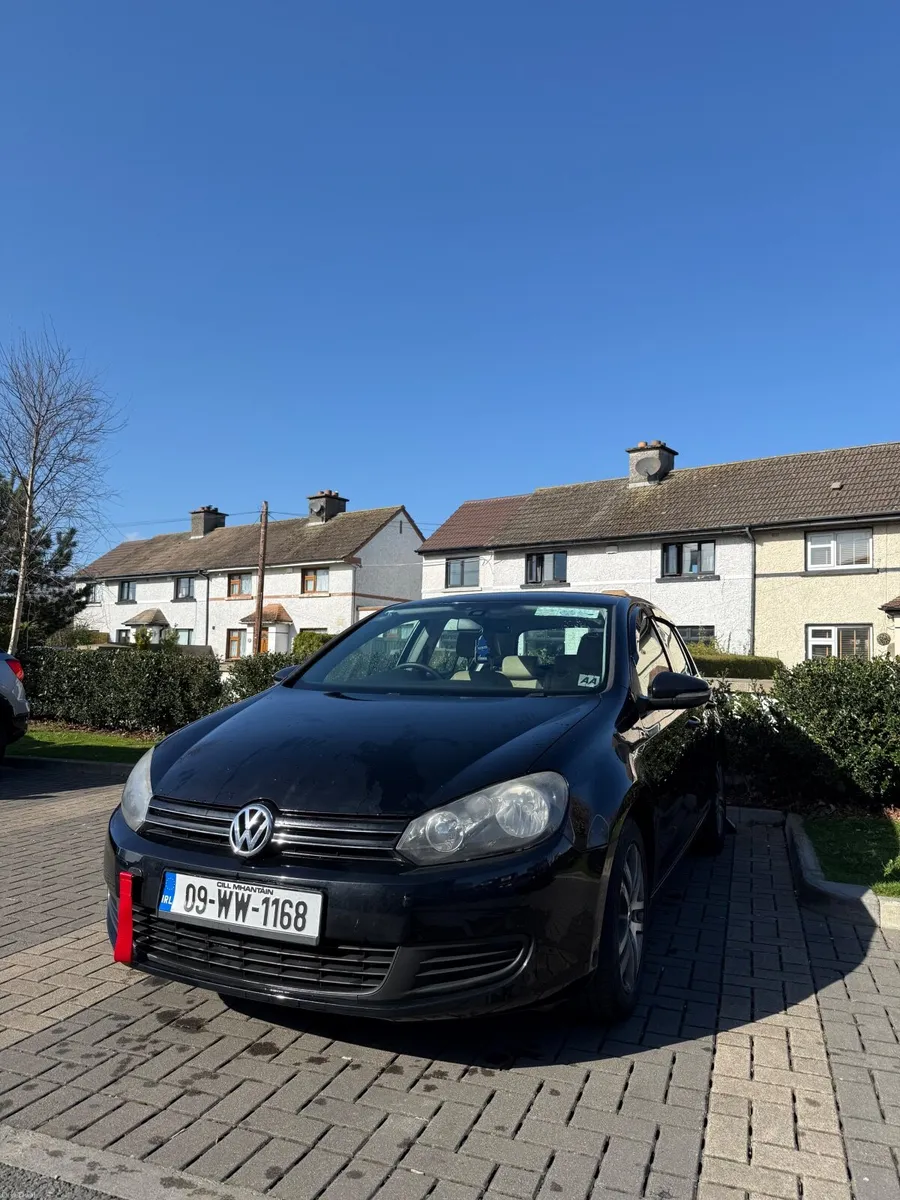 Volkswagen Golf 2009 - Image 2