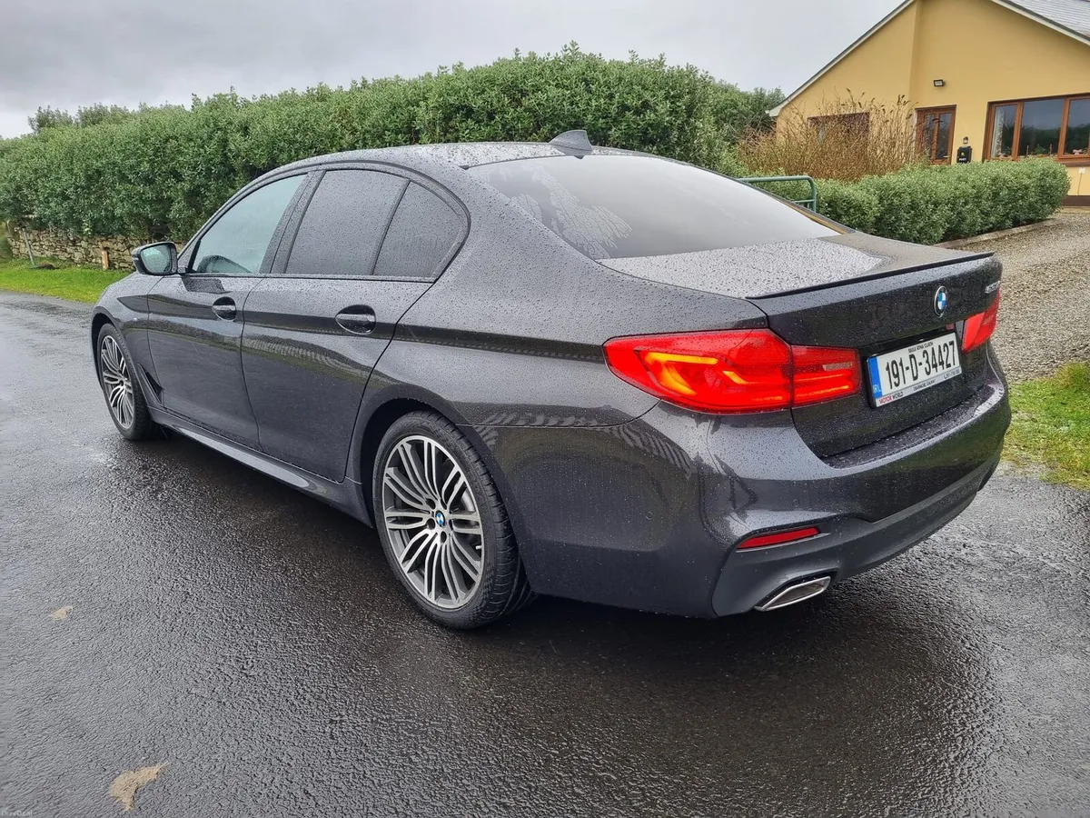 2019 BMW 520 D MSPORT - Image 1