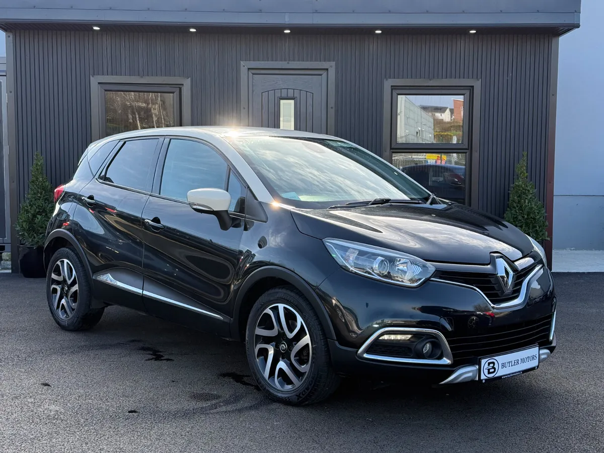 2017 Renault Captur 1.5D Signature X - Image 2