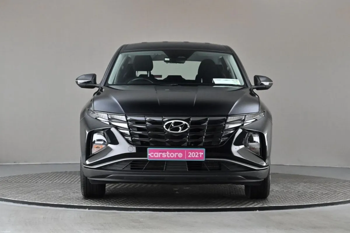 Hyundai Tucson 1.6CRDI 6SPD COMFORT PLUS **CAR PLA - Image 2