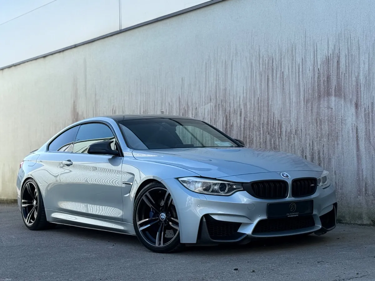 2016 BMW M4 3.0 DCT 425hp FSH F82 - Image 1