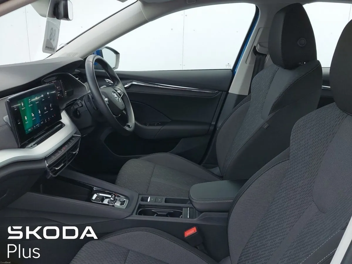 Skoda Octavia STYLE 2.0TDI 115HP DSG - Image 4