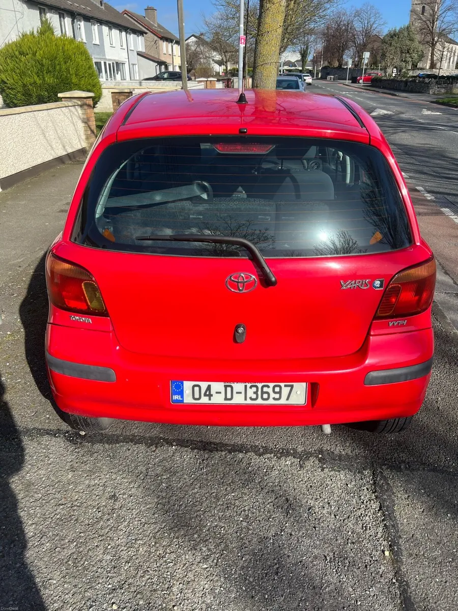 Toyota Yaris 2004 - Image 3