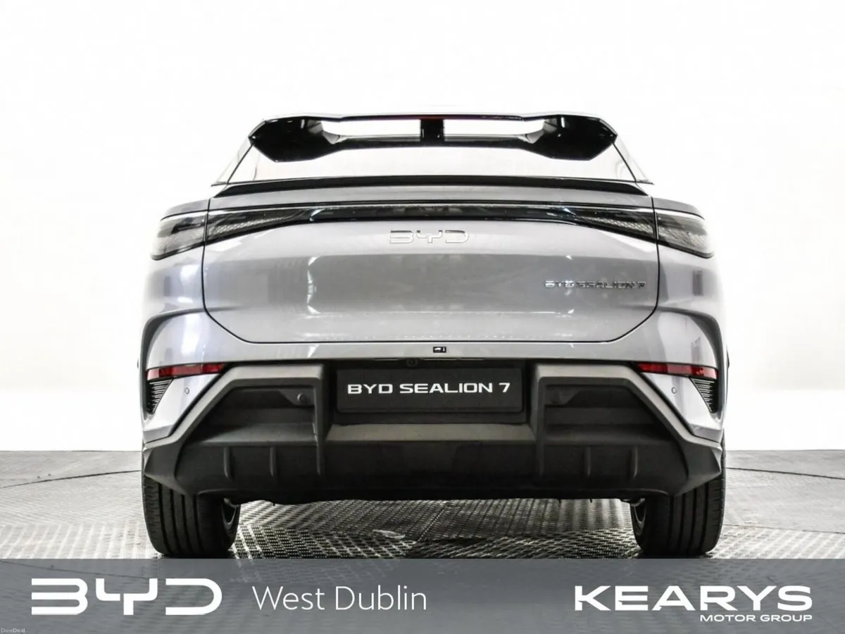 BYD SEALION 7 SEALION 7 DESIGN AWD - Image 2