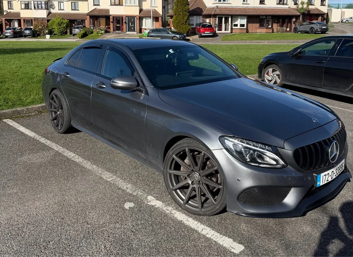 Mercedes C Class - AMG Line - Image 2